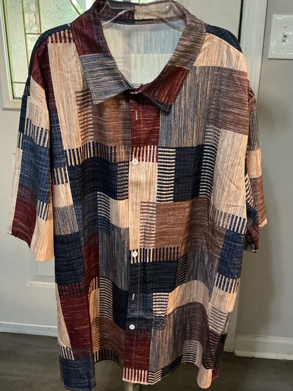 MANFINITY Men's Short-Sleeve Patchwork Button-Up Shirt